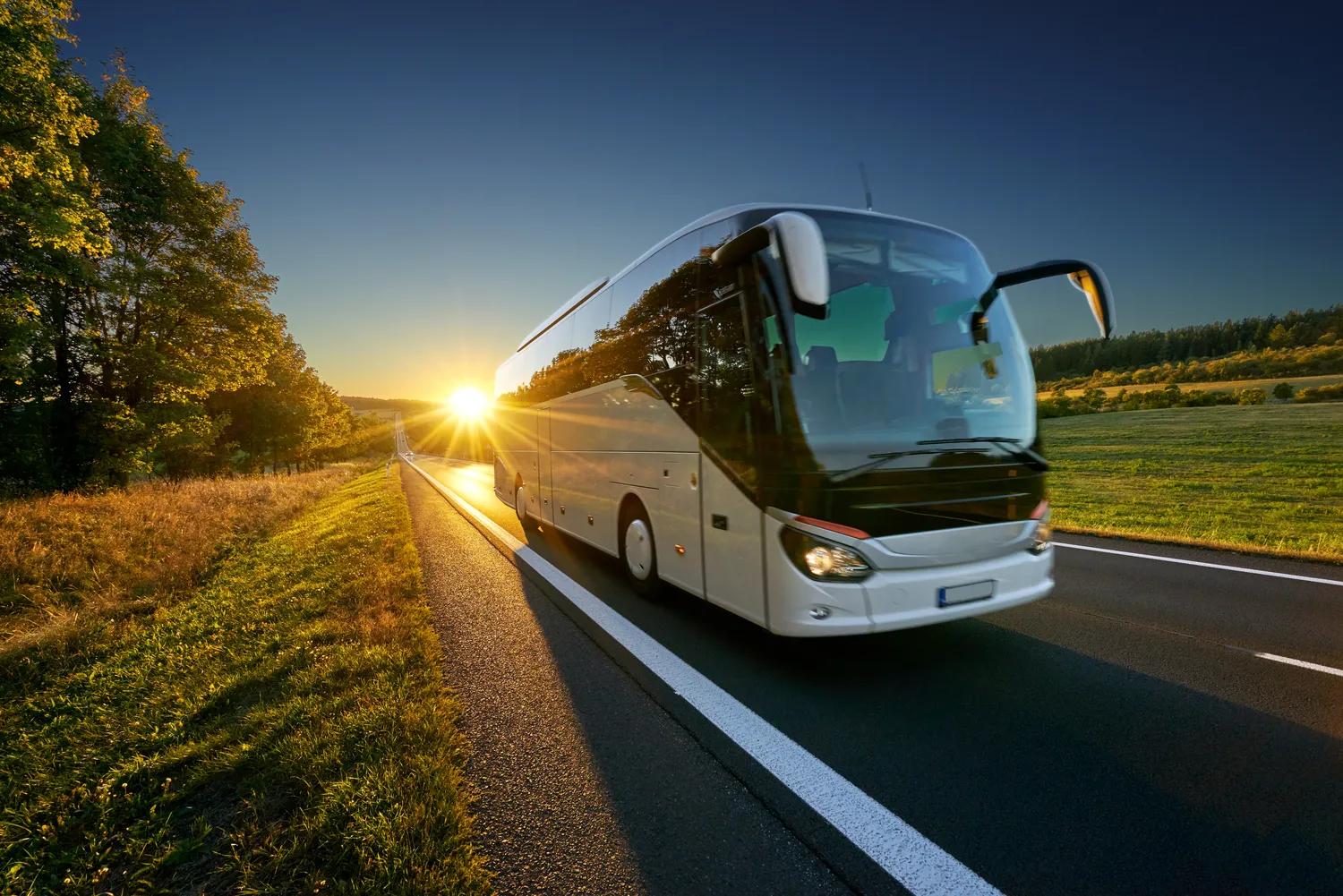 Ile kosztuje nowy autokar turystyczny?
