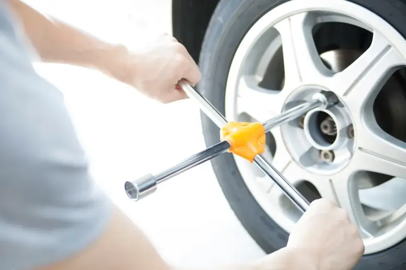 Jak wybrać serwis samochodowy, który spełni nasze oczekiwania?